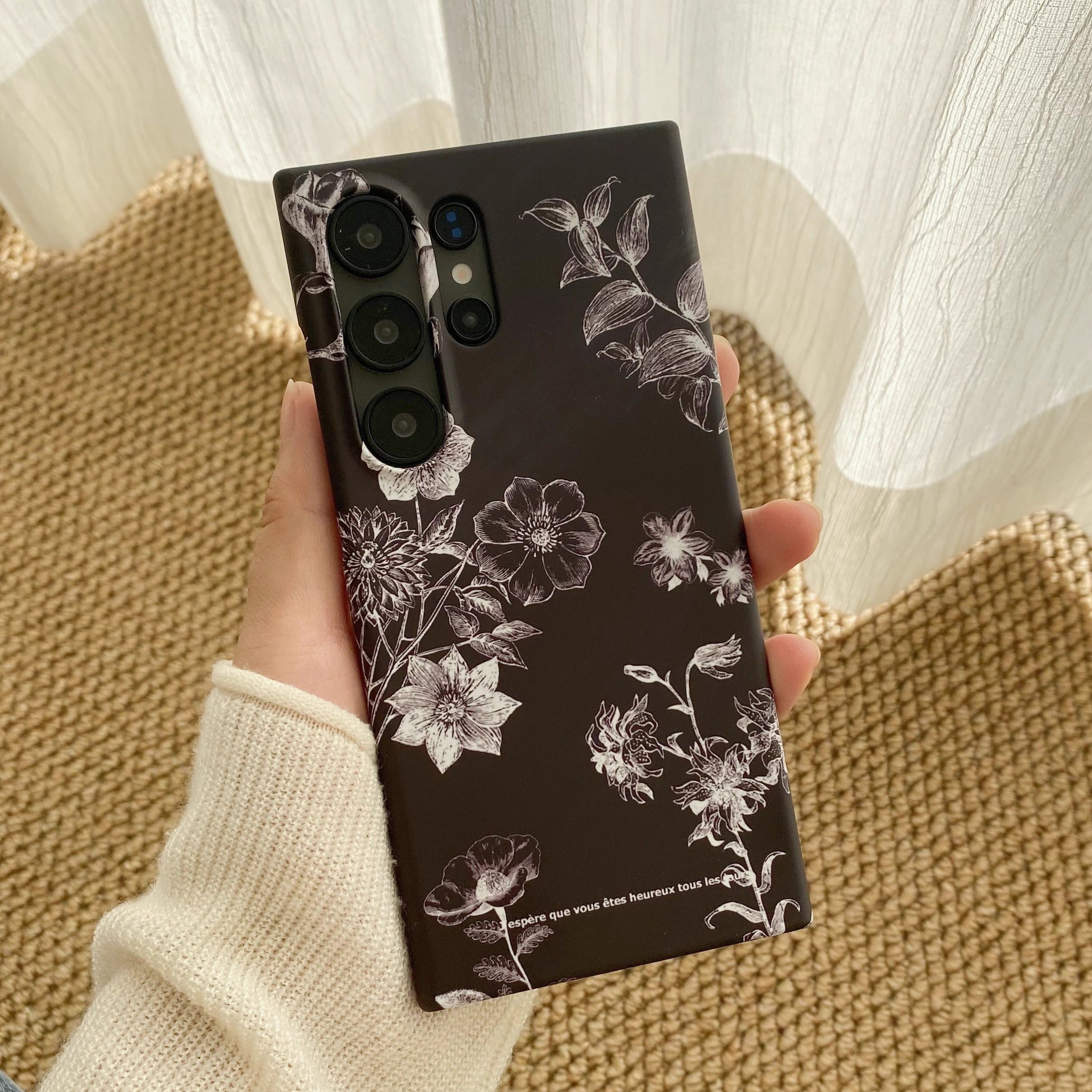 花集适用于三星S25Ultra磨砂菲林硬壳S23+小众S21Ultra半包s21+手机壳S22/s23情侣款简约ins保护套S22Ultra