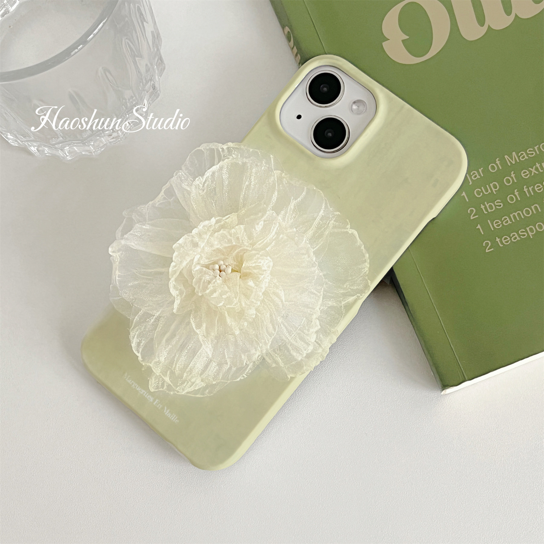 清新淡绿适用于iphone16pro/17苹果12PRO手机壳11磨砂磁吸菲林硬壳苹果15PRO/14PROMAX半包13mini防摔保护套