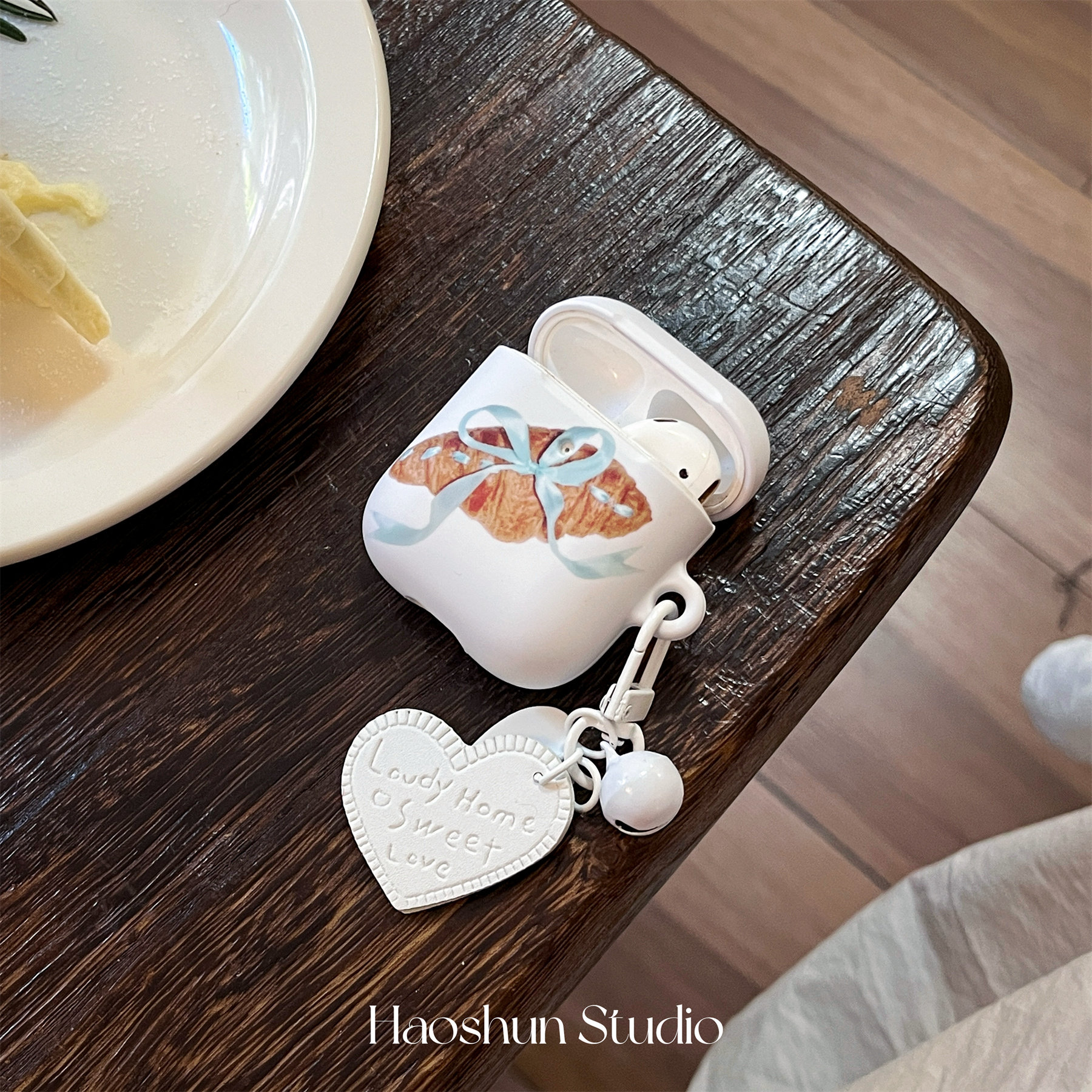 牛角包适用于Airpods保护套AirPods4耳机套aipods2蓝牙AirPodspro2/airpods3可爱卡通菲林磨砂耳机壳