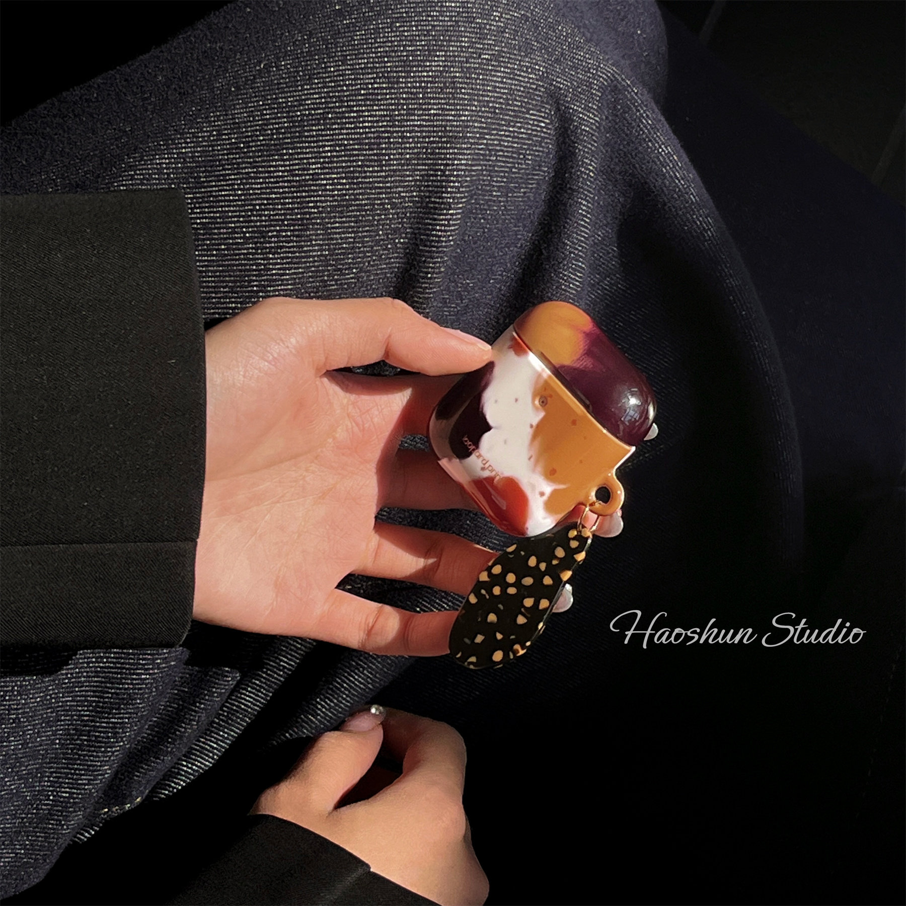 棕红晕黑适用于Airpodspro3保护套AirPods4耳机套aipods1/2AirPodspro2苹果airpods3小众菲林光面可爱耳机壳,3C数码配件,耳机保护套,淘宝优惠券,粉丝福利购,淘宝优惠卷