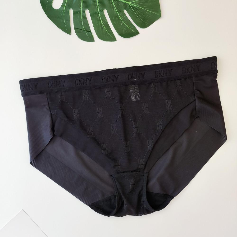 外贸韩国品牌黑色肤色时尚性感无痕百搭速干包臀中腰女款三角内裤,女士内衣/男士内衣/家居服,女三角裤,淘宝优惠券,粉丝福利购,淘宝优惠卷