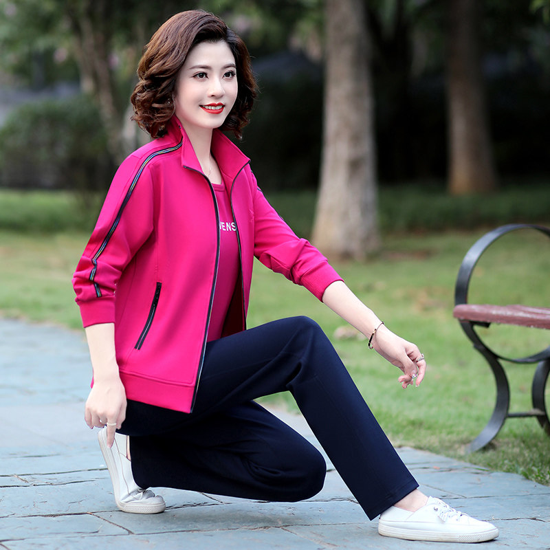 年轻妈妈春装运动套装中老年女休闲卫衣外套三件套中年妇女跑步服