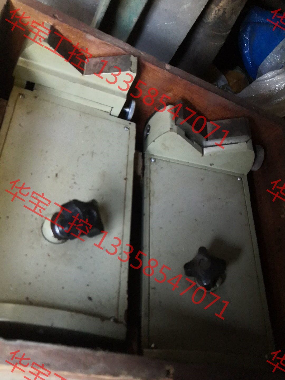 议价 新天万能工具显微镜v型架一对 万能工具显微镜配件 万工显配