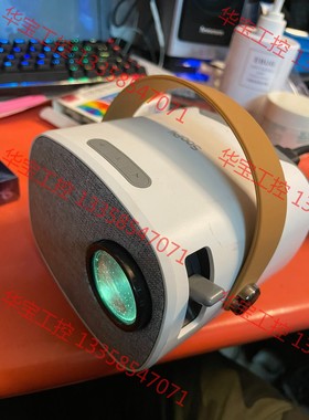 议价 SOOPii 首佩PR06迷你投影仪，正常使用无问题，镜头有