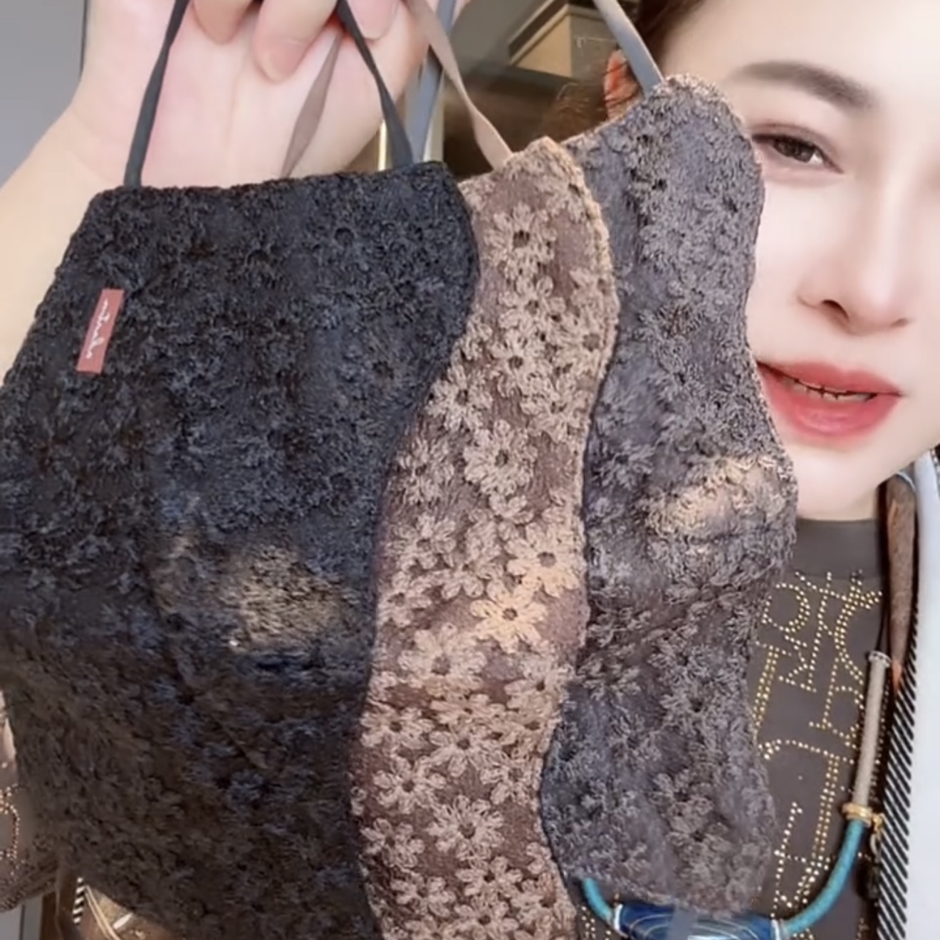 2025年新款秋冬款加大护眼角护下巴保暖口罩女款可洗高颜值