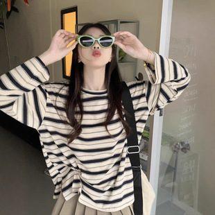 新款 設計感寬松顯瘦休閑學生開叉上衣 t恤女2024秋季 圓領條紋長袖