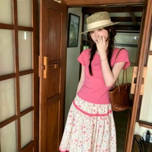 日系弹力修身短袖T恤半身裙套装夏日系碎花中裙假两件上衣两件套