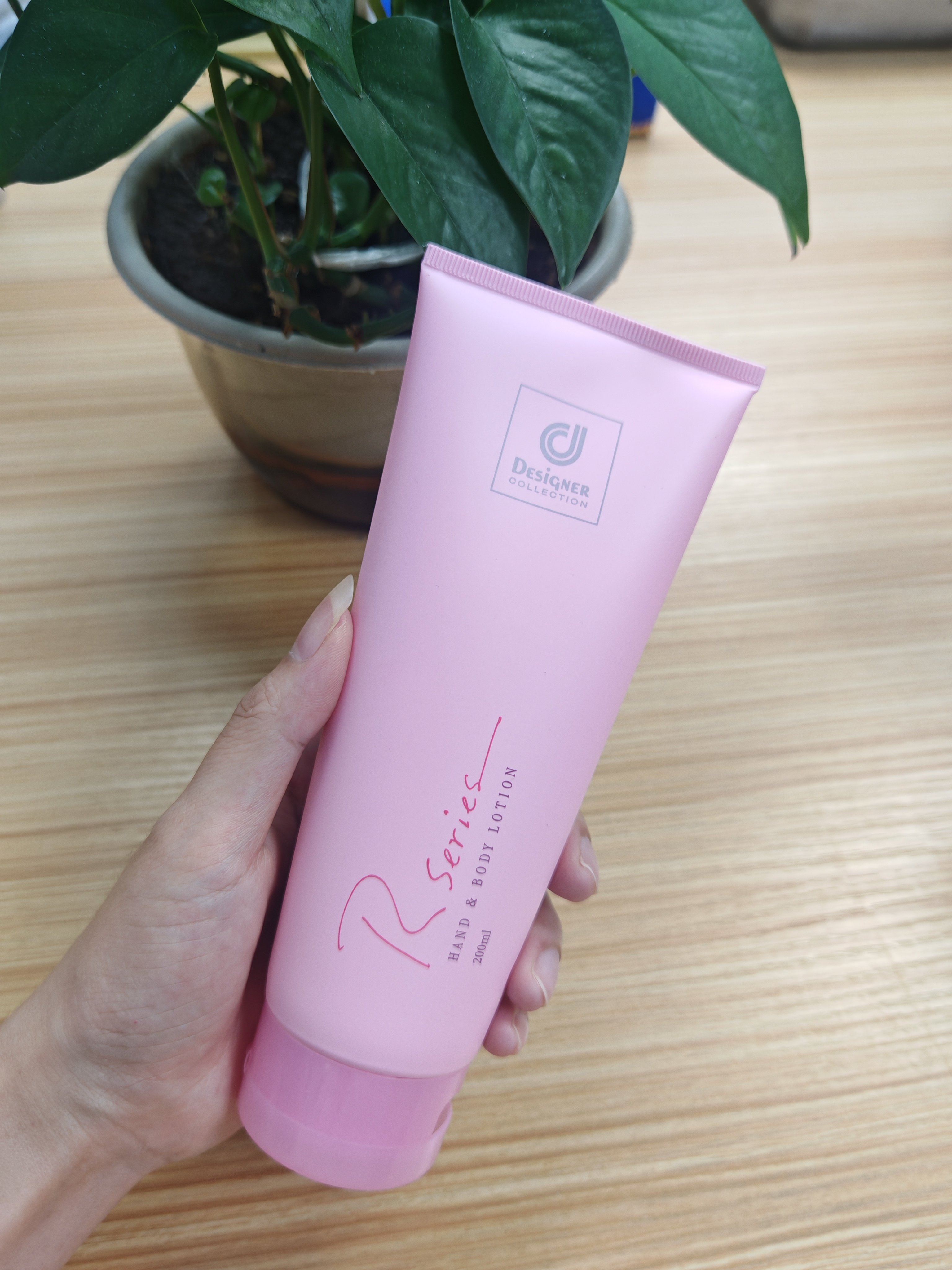 正品香港版科士威浪漫身体乳护肤秋冬润肤乳液乳香体滋润持久留香