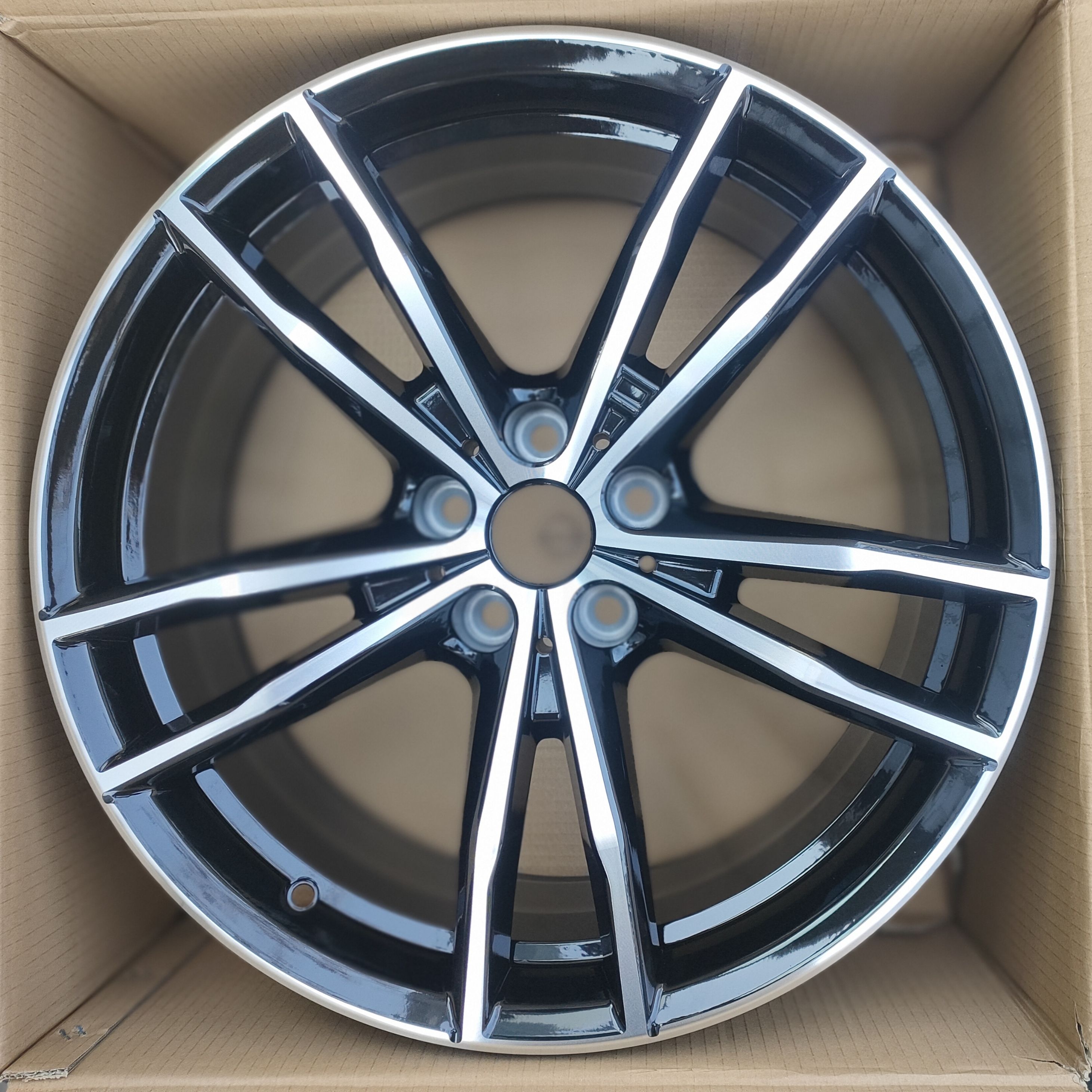 适用于19寸宝马3系轮毂2025款21款22款23款宝马330im原车款式铝轮