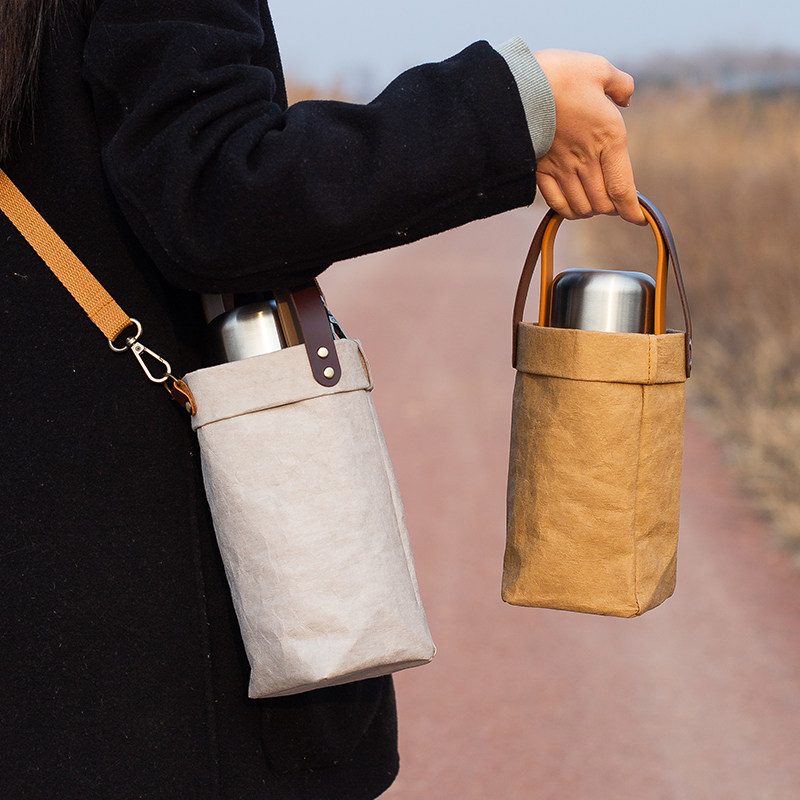 日式斜挎1000ml保温杯套1200ml水杯袋手提1L大容量水壶套