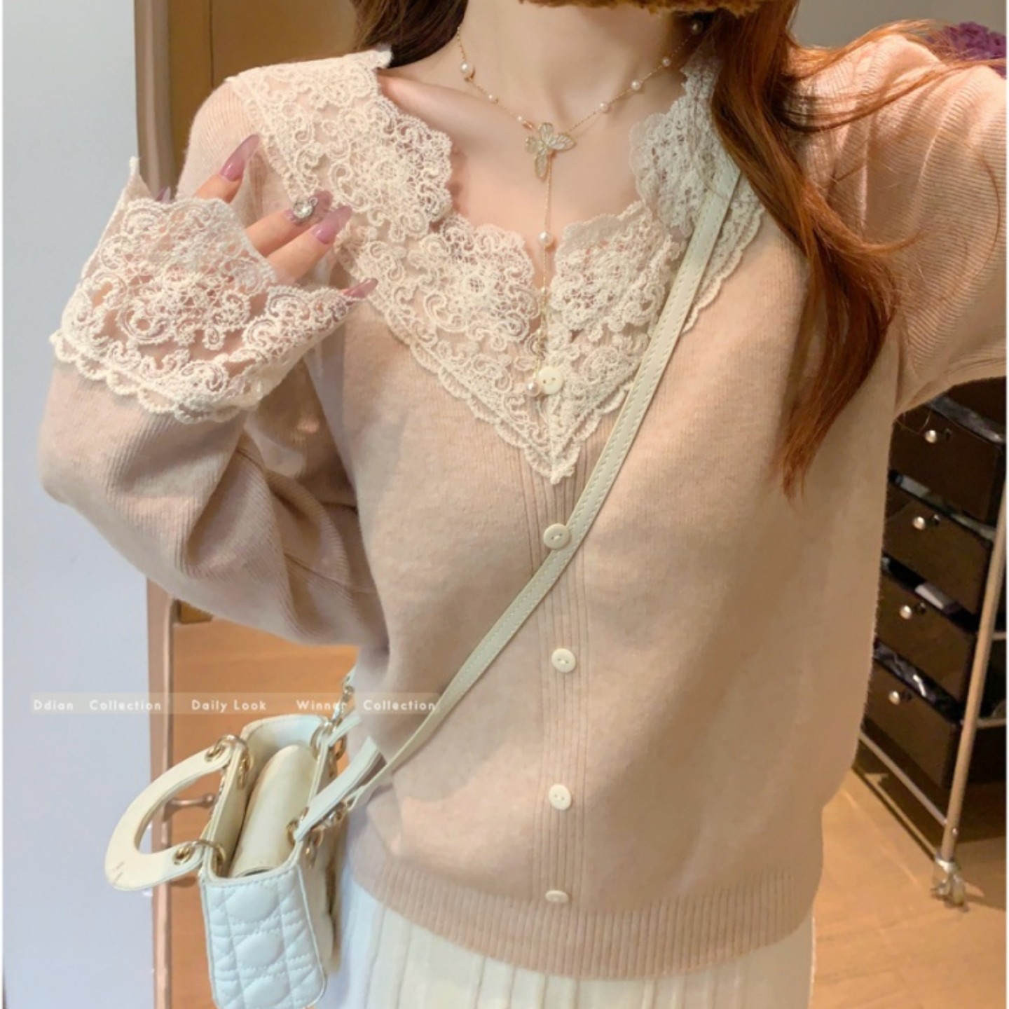 温柔风V领蕾丝拼接针织衫女