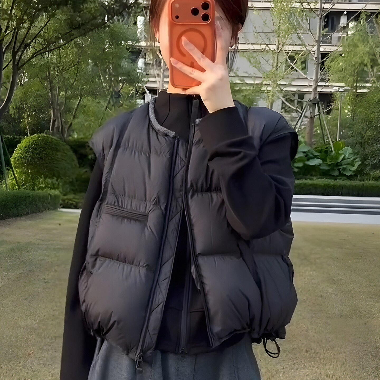 短款羽绒马甲女2025年秋冬新款无袖加厚保暖小个子白鸭绒坎肩外套,女装/女士精品,马夹,淘宝优惠券,粉丝福利购,淘宝优惠卷