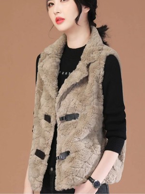 外穿羊羔毛马甲女新款2025