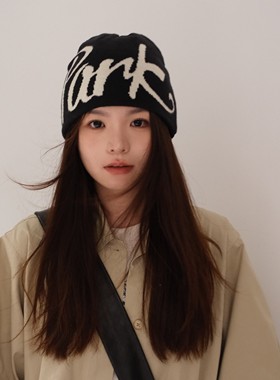 颜小姐/街头字母提花双面戴针织帽女嘻哈滑板护耳套头帽秋冬冷帽