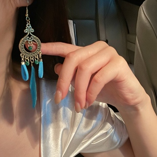 海边度假流苏羽毛耳钉女长款复古异域民族风新款耳环波西米亚耳饰