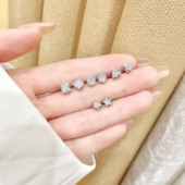 小众设计感高级冷淡风2025年新款 潮气质迷你几何锆石耳钉耳饰配饰