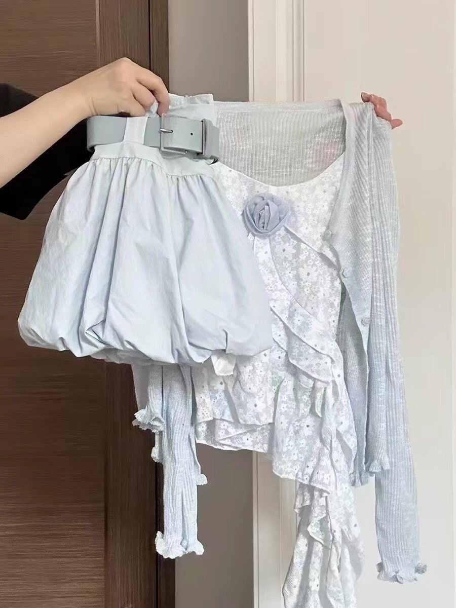 2026巨好看的套装女蓝色针织开衫吊带花苞短裙独特漂亮夏装两件套
