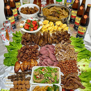 年夜饭一次性桌布加厚锡纸铝箔纸食品级餐垫隔热保温防水防油免洗