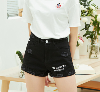 潮流个性时尚字母印花牛仔短裤