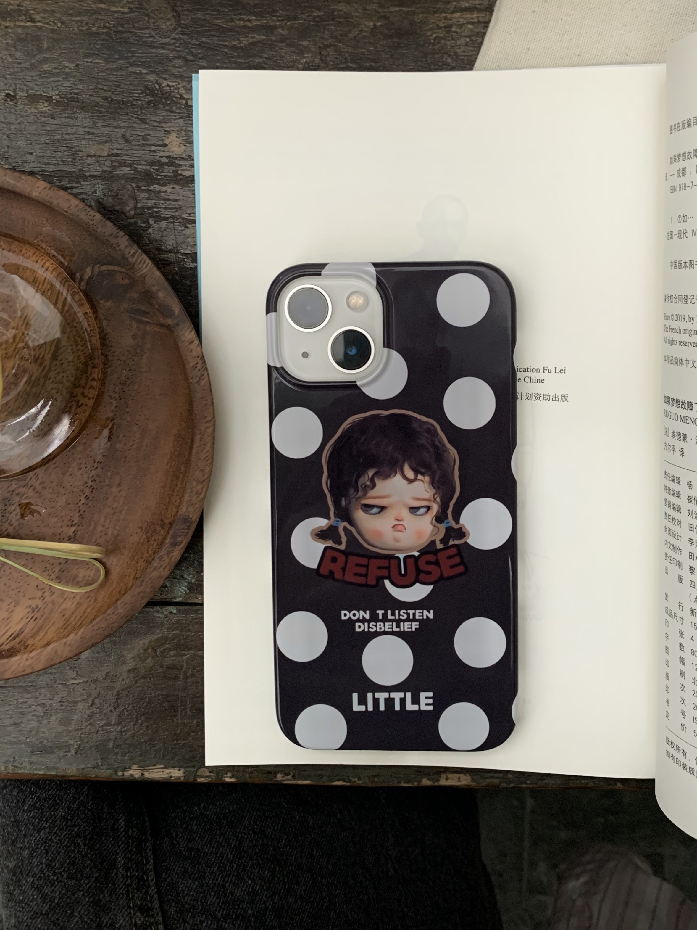 原创暗黑小女孩娃娃可爱高颜值ins防摔不撞款全包菲林手机硬壳适用