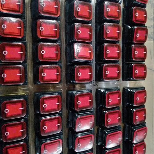 商用消毒柜灶台30A大功率防水船型开关4脚红色带灯四脚翘板开关