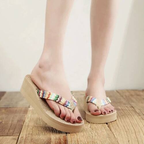 2026 NewWomen Flip Flops Summer Beach Platform Slippers Casu
