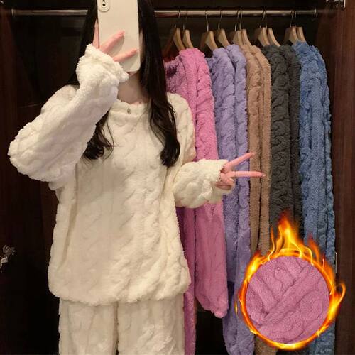 Winter Soft Coral Velvet Jacquard Warm Pajama Set for Women
