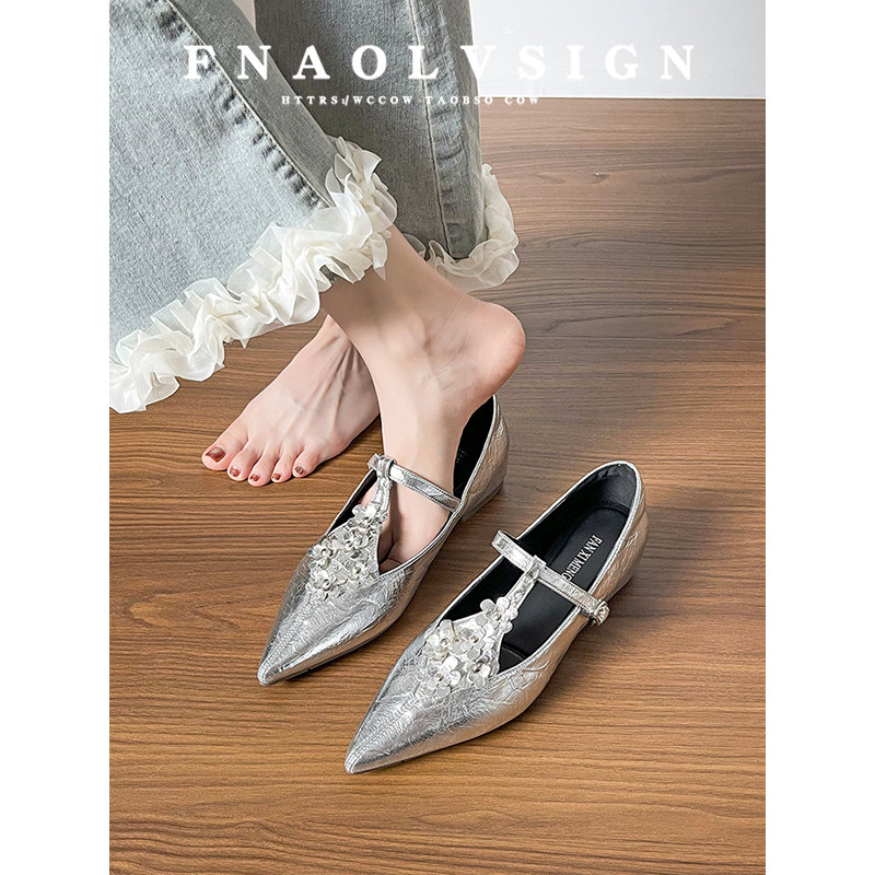 羊皮版~法式复古尖头一字带玛丽珍鞋女温柔风花朵平底内增高单鞋