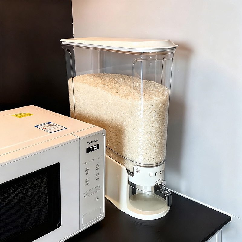 日本2025新款防虫防潮按压式米桶