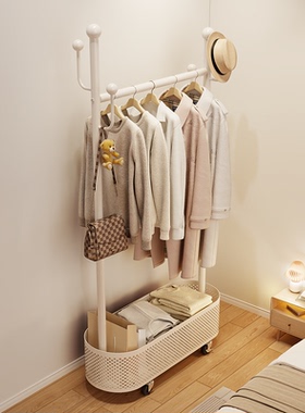 日本床头挂衣架床尾床边晚上放衣神器卧室落地轻奢新款房间衣帽架