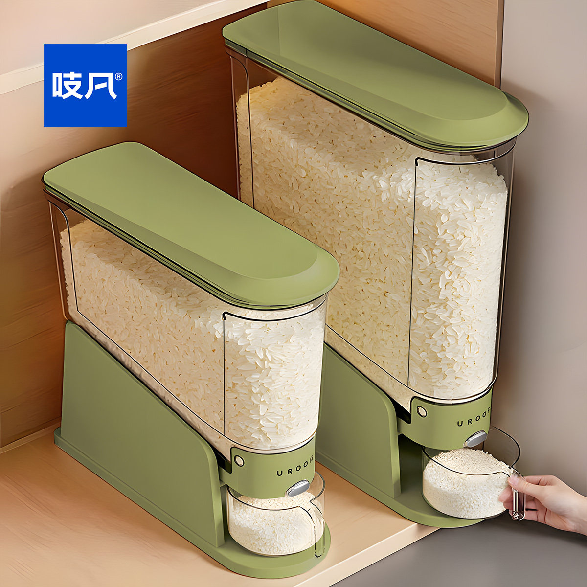 日本橱柜米桶食品级密封防虫防潮新款家用夹缝专用装大米储存容器