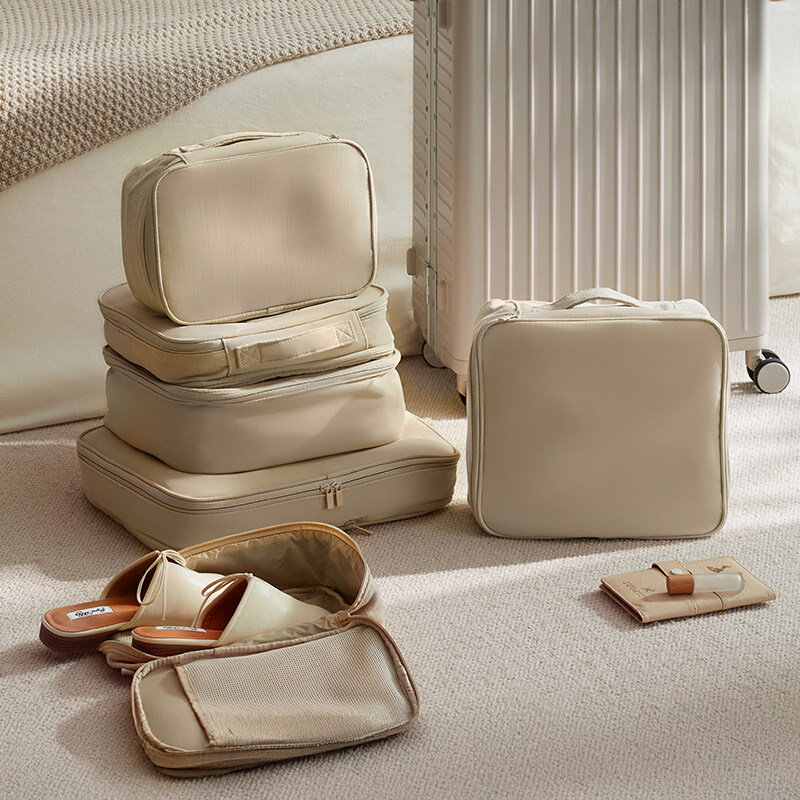 日本旅行收纳袋行李箱衣物整理包衣服压缩旅游内衣出差分装收纳包