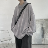 灰色