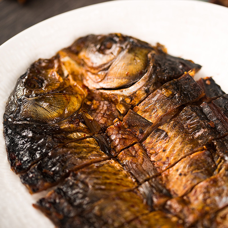 新品湖南小吃酱板鱼南县特产小川贵香辣空包装休闲零食门店直销