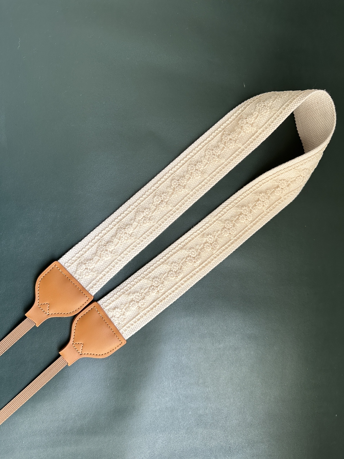 杏色相机背带UNIKSTRAP纯手工