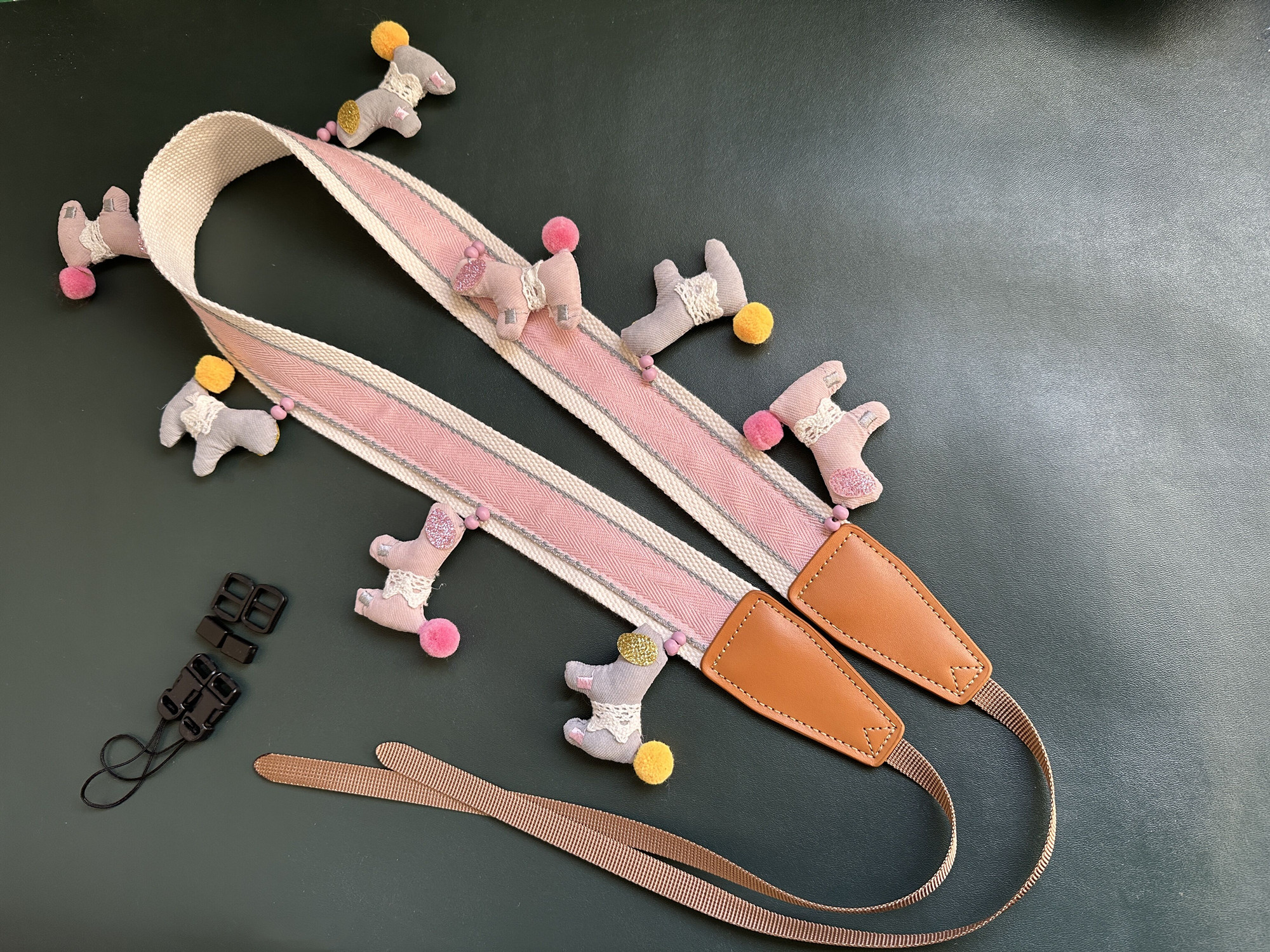 Unikstrap相机背带超萌挂件背带