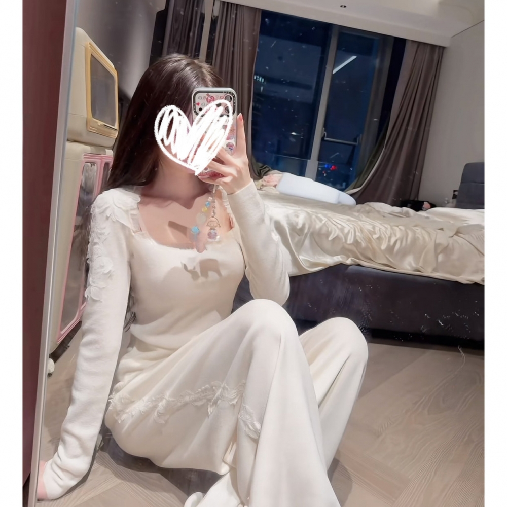 韩系高级感纯欲蕾丝花边长袖T恤