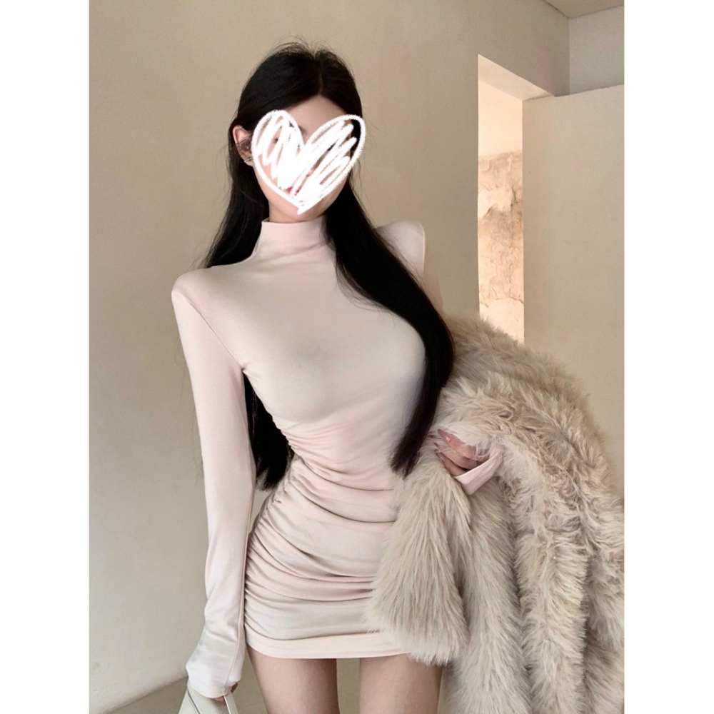 洋气炸街加绒半高领连衣裙