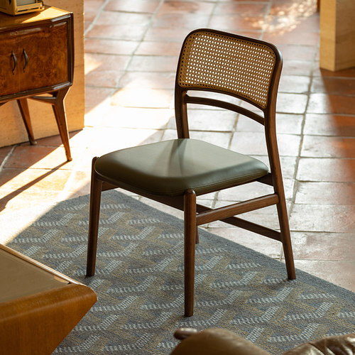 致家家居侘寂风实木藤编餐椅