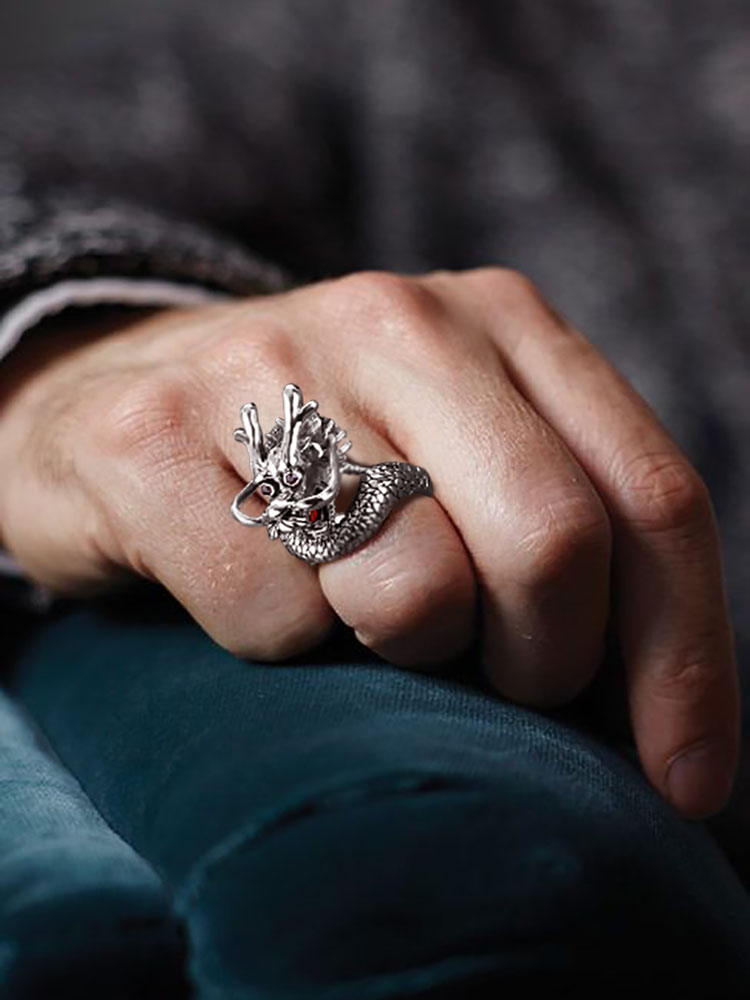 龙年国潮饰品纯银龙头戒指男款复古精雕本命年指环新年礼物手饰