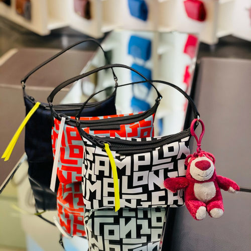 法国龙骧素材模板 法国龙骧图片下载 小麦优选