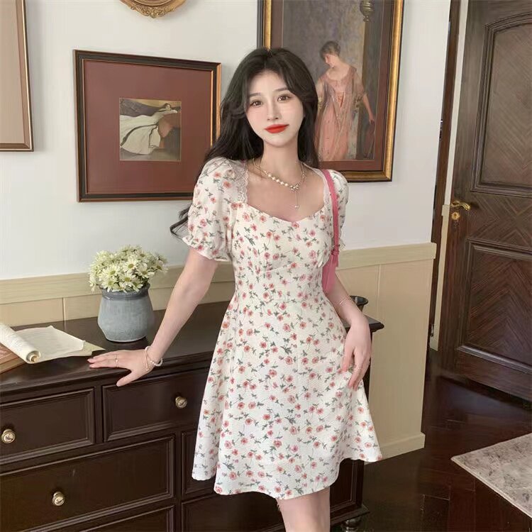 温柔风碎花连衣裙春夏法式新款淑女气质中长款收腰显瘦短袖茶歇裙
