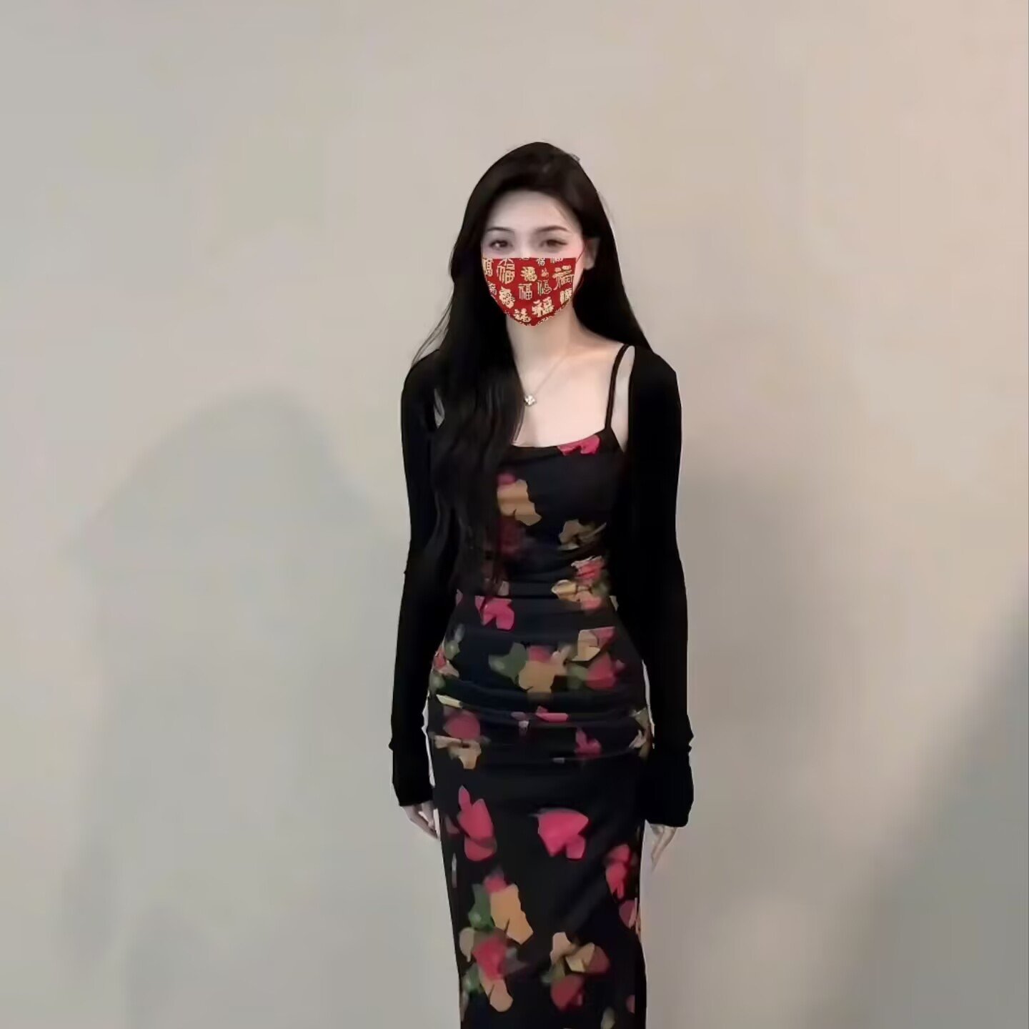 纯欲风辣妹连衣裙女夏季修身显瘦气质印花开叉弹力吊带裙百搭开衫
