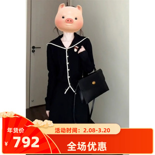 黑色娃娃领连衣裙子女装秋冬季2025新款法式大衣内搭针织长裙套装