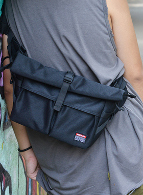 潮牌斜挎包男大容量单肩背包街头日系ins潮学生机能工装邮差包包