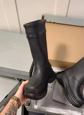 巴黎洞洞长靴阿希哥网红款联名长筒雨靴厚底防水防滑小个子骑士靴