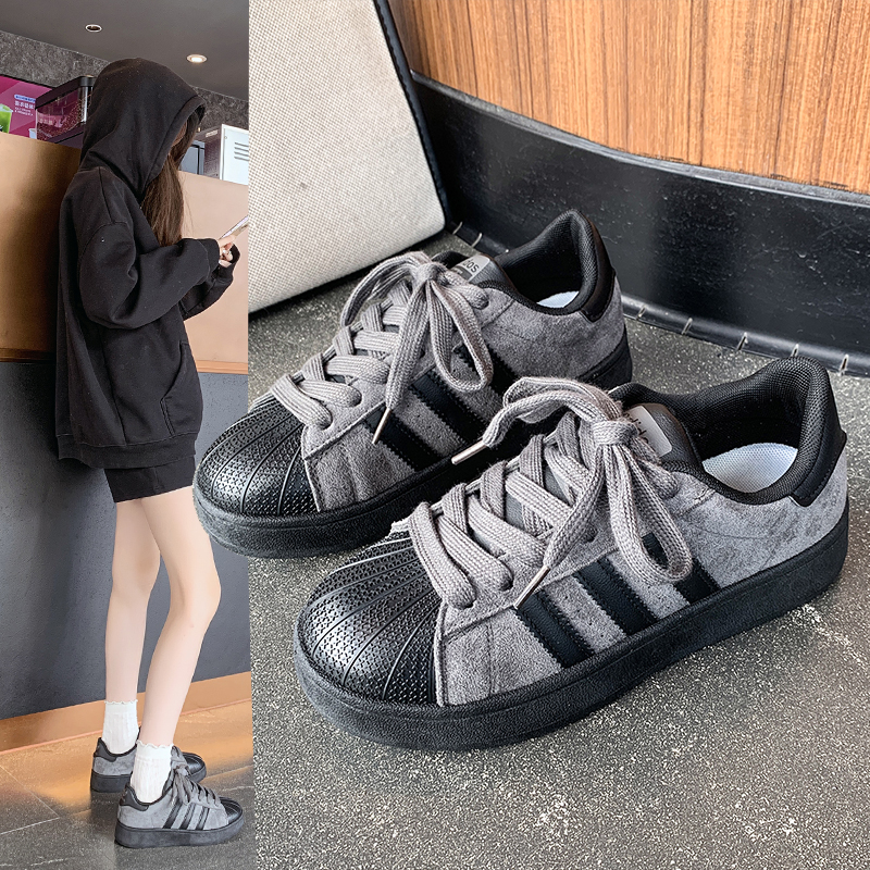 ins风贝壳鞋2025新款情侣板鞋