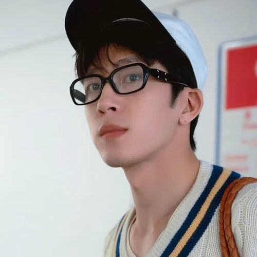 马吉拉联名GM眼镜框素颜镜MM212