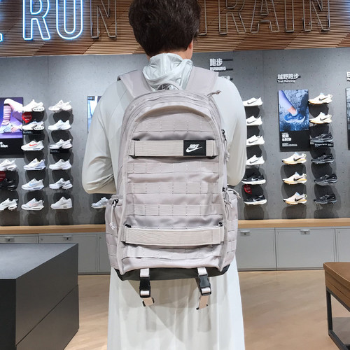 耐克NIKE运动双肩包学生书包