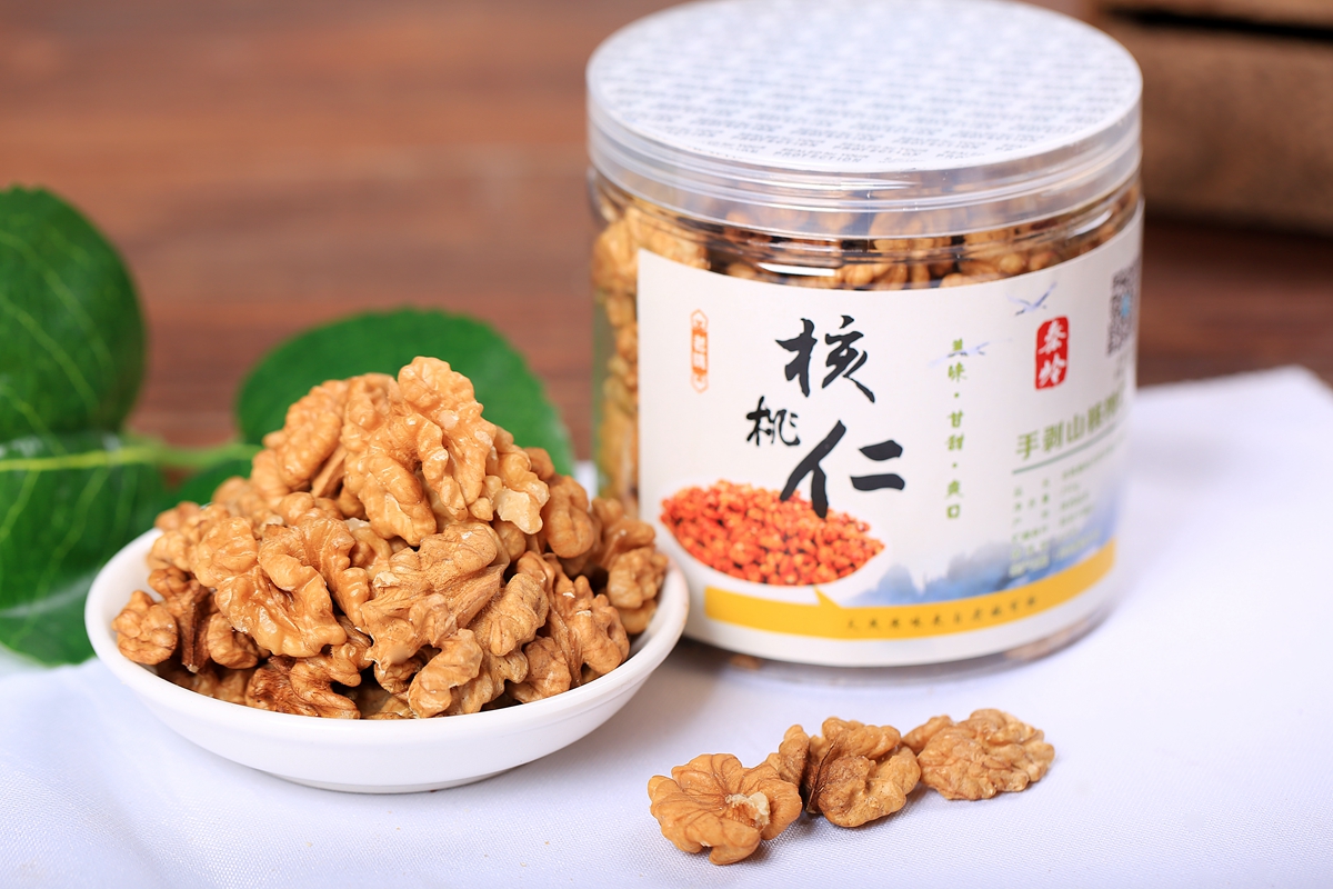 罐包邮2礼盒装罐装山核桃仁秦岭手剥新鲜核桃当季新货